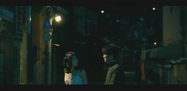 血色蝙蝠在线观看,惊悚之夜，神秘生物现世之谜  第3张